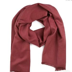 NWT  Men’s Stylish Winter Long Scarf Worm Viscose Burgundy